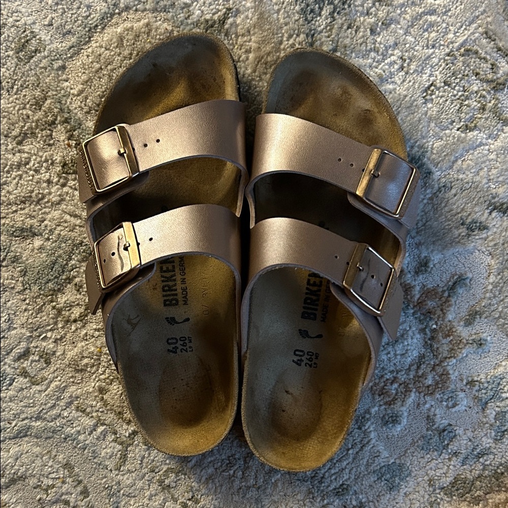 Birkenstock Arizona Sandals - Rose Gold